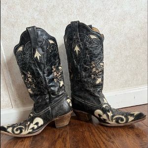 Beautiful leather women’s boots